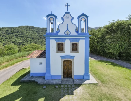 Capela Nossa Senhora de Montserrat