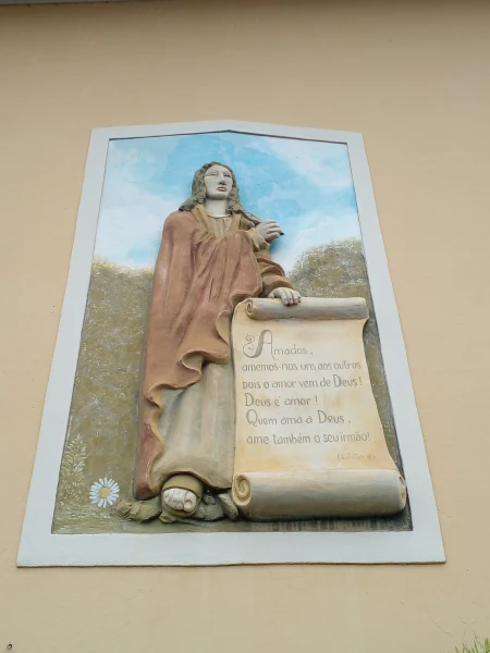 Relevo São João Evangelista