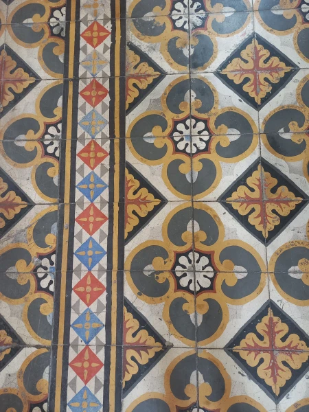 Piso nave central