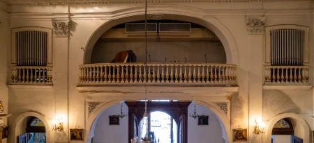 Coro com tribunas