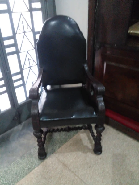 Cadeira de Braços