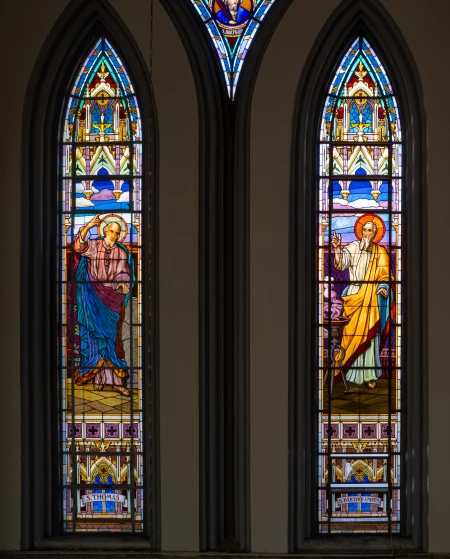 Vitral (S. Tomé, S. Judas Tadeu e S. Bartolomeu)