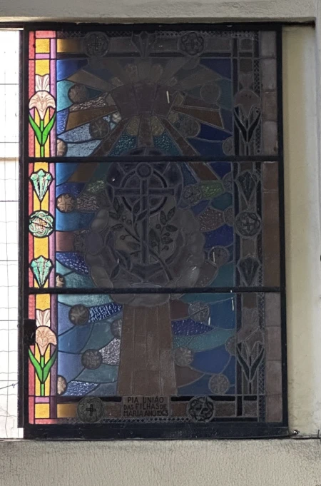 Vitral (Cruz Latina)
