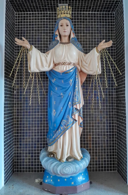 Nossa Senhora da Medianeira