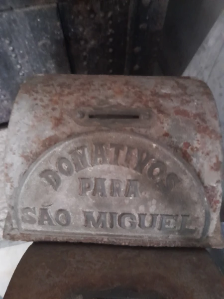 Esmoleiro São Miguel
