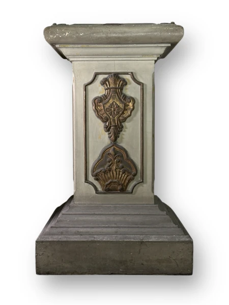 Pedestal