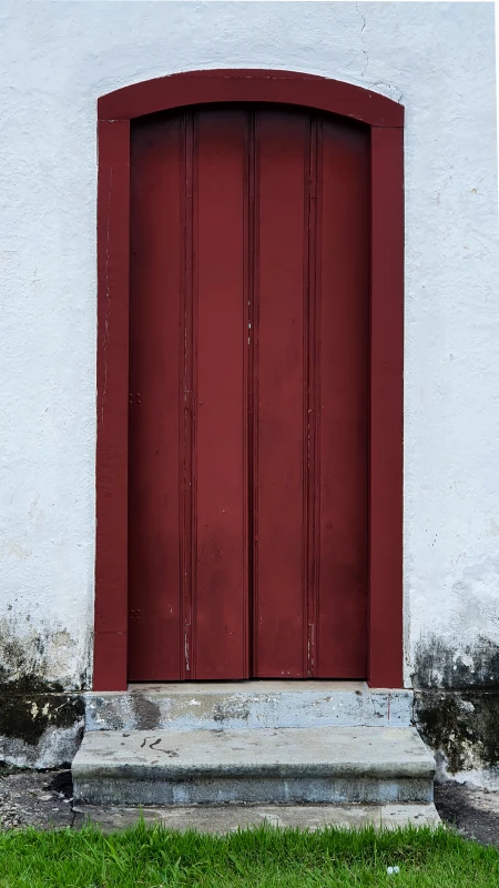 Porta lateral esquerda